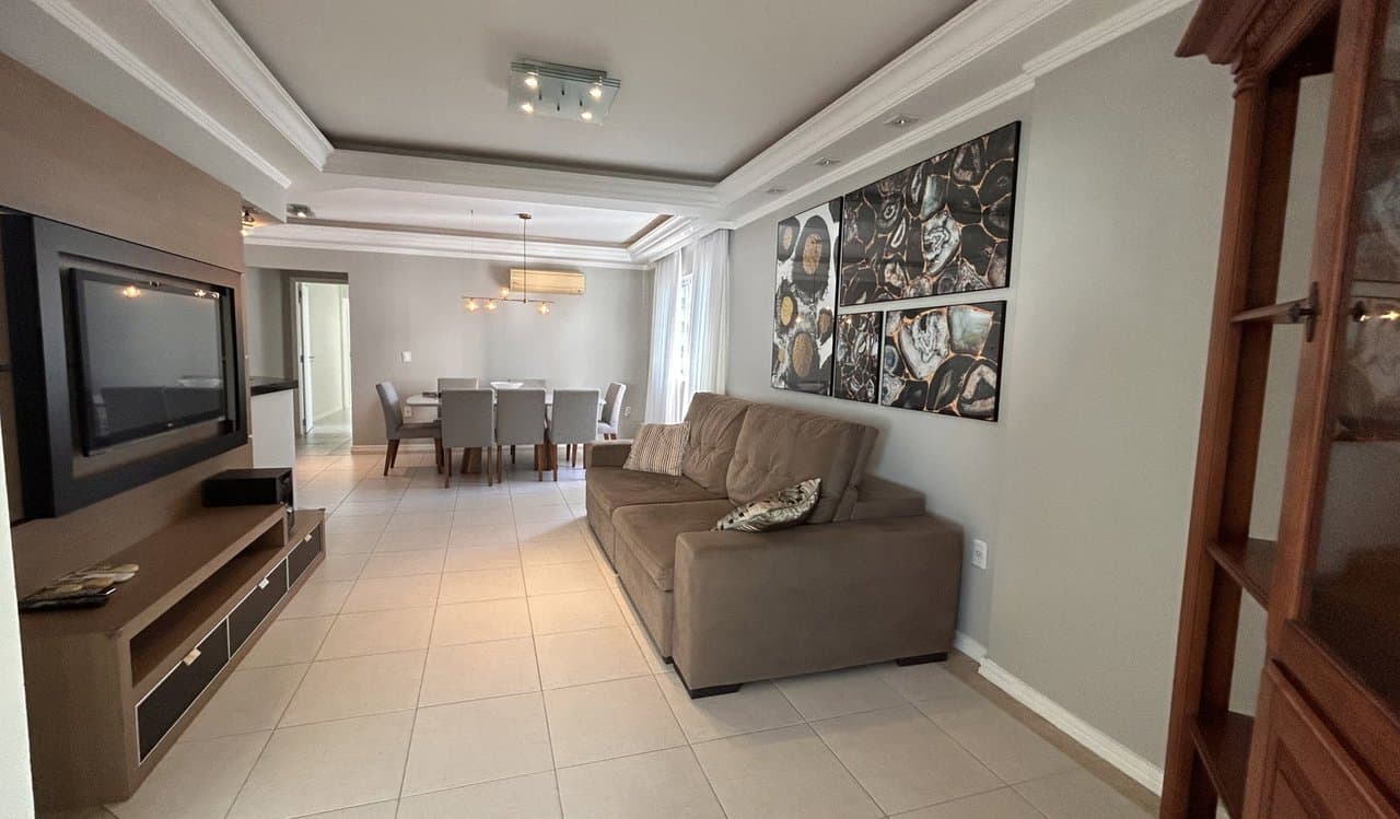 Apartamento de 3 quartos com 2 suítes e 132 m² em Bal. Camboriú