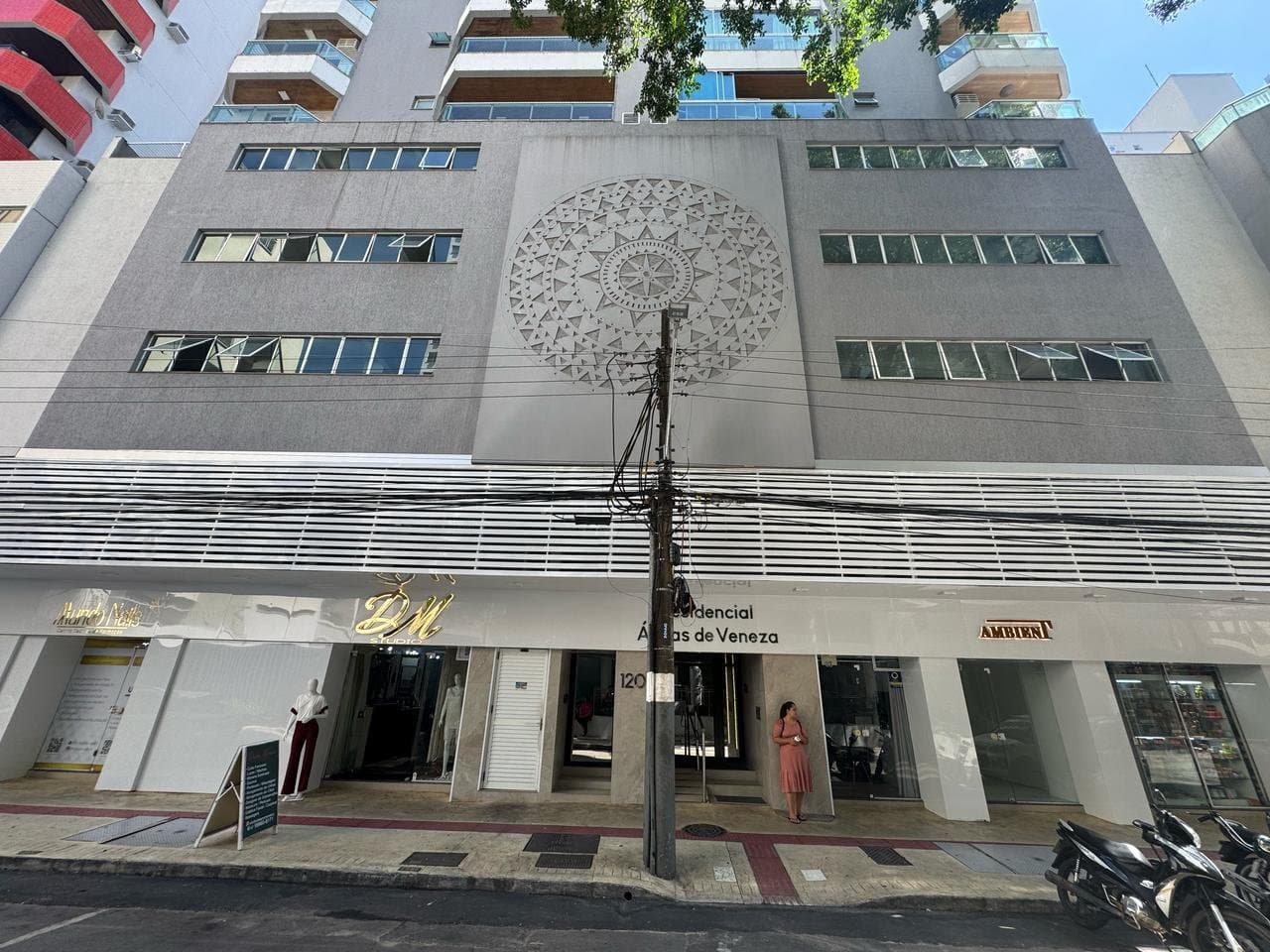 Apartamento de 3 quartos com 1 suíte e 115 m² em Bal. Camboriú