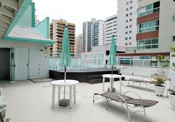 Apartamento de 3 quartos com 1 suíte e 115 m² em Bal. Camboriú