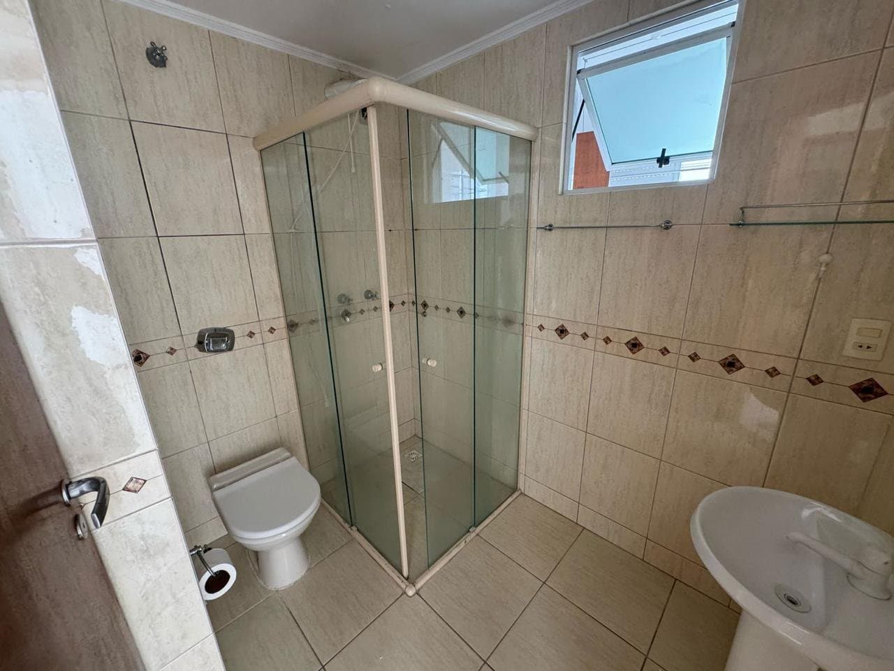 Apartamento de 3 quartos com 1 suíte e 115 m² em Bal. Camboriú