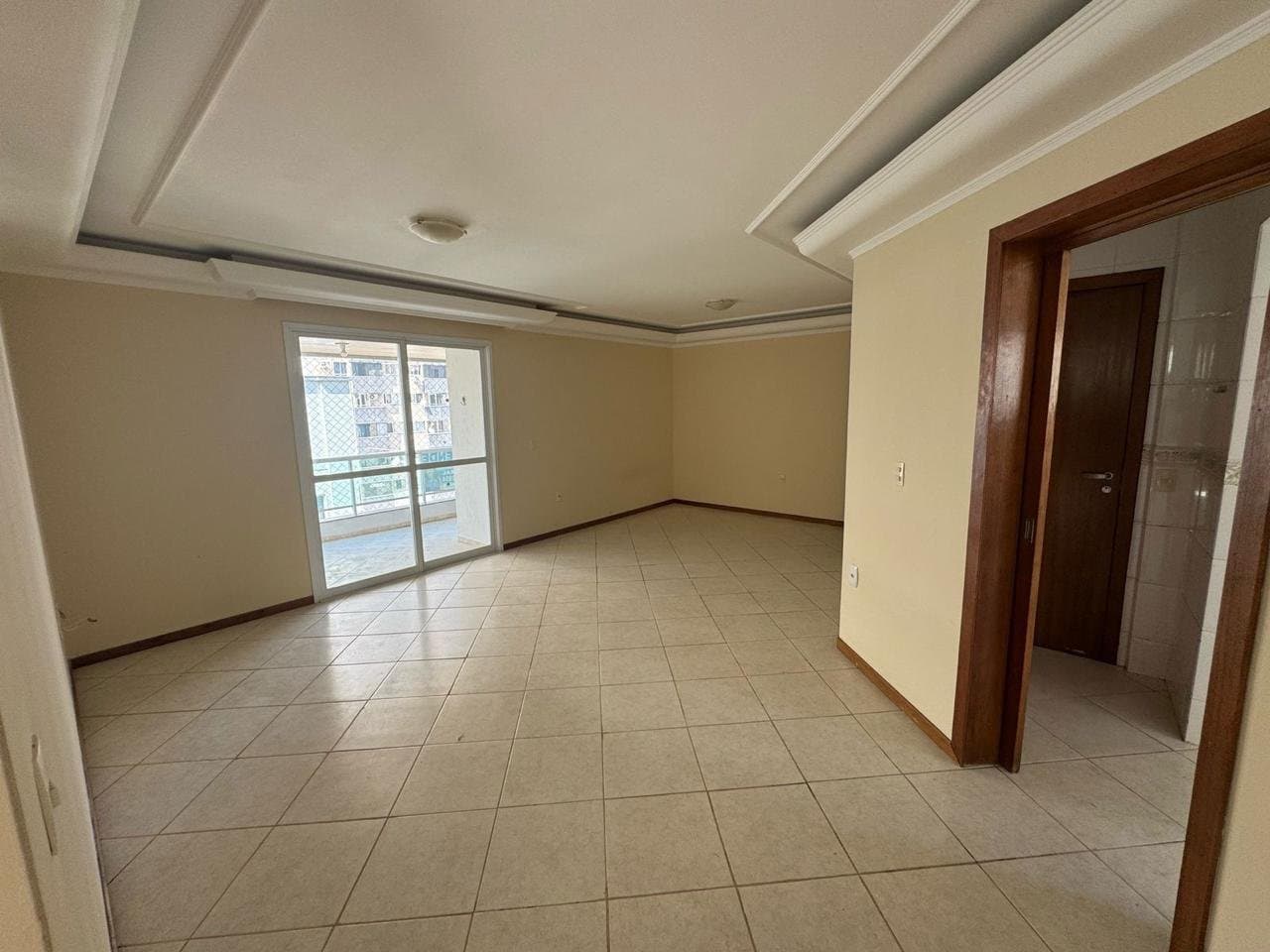 Apartamento de 3 quartos com 1 suíte e 115 m² em Bal. Camboriú