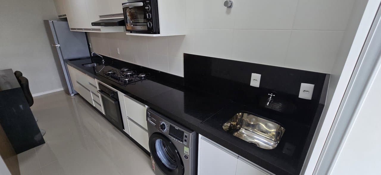 Apartamento de 2 quartos com 1 suíte e 95 m² em Bal. Camboriú