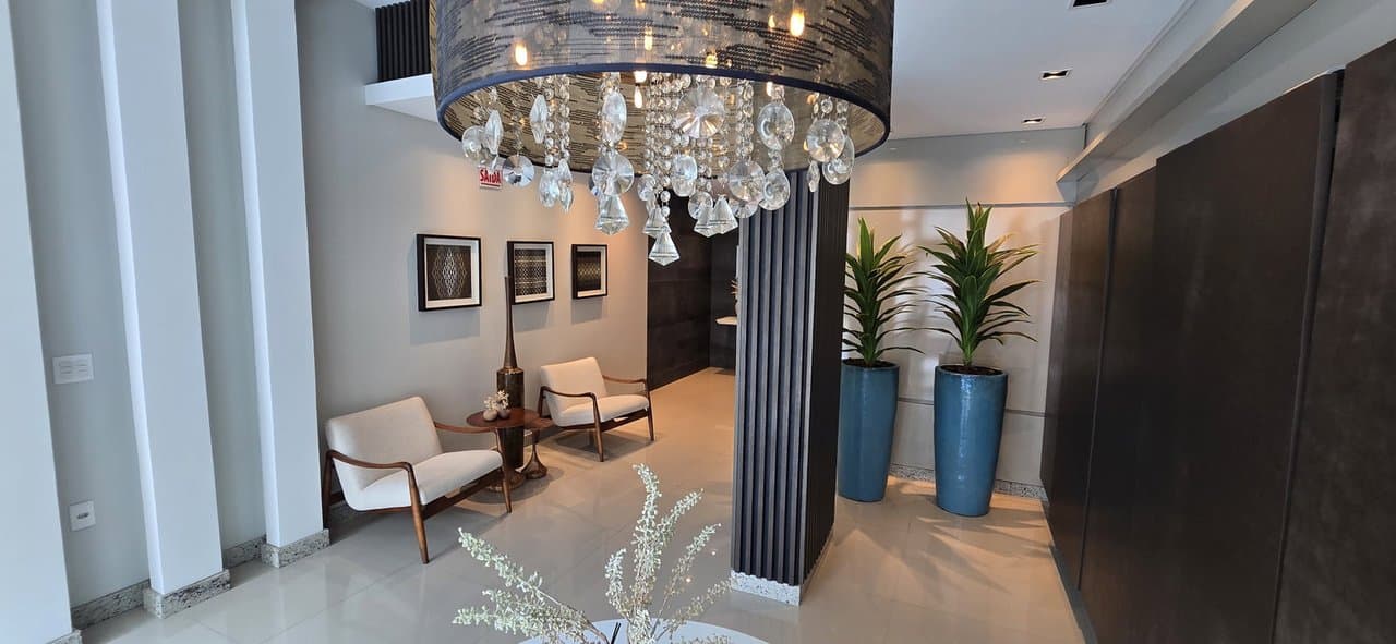 Apartamento de 2 quartos com 1 suíte e 95 m² em Bal. Camboriú
