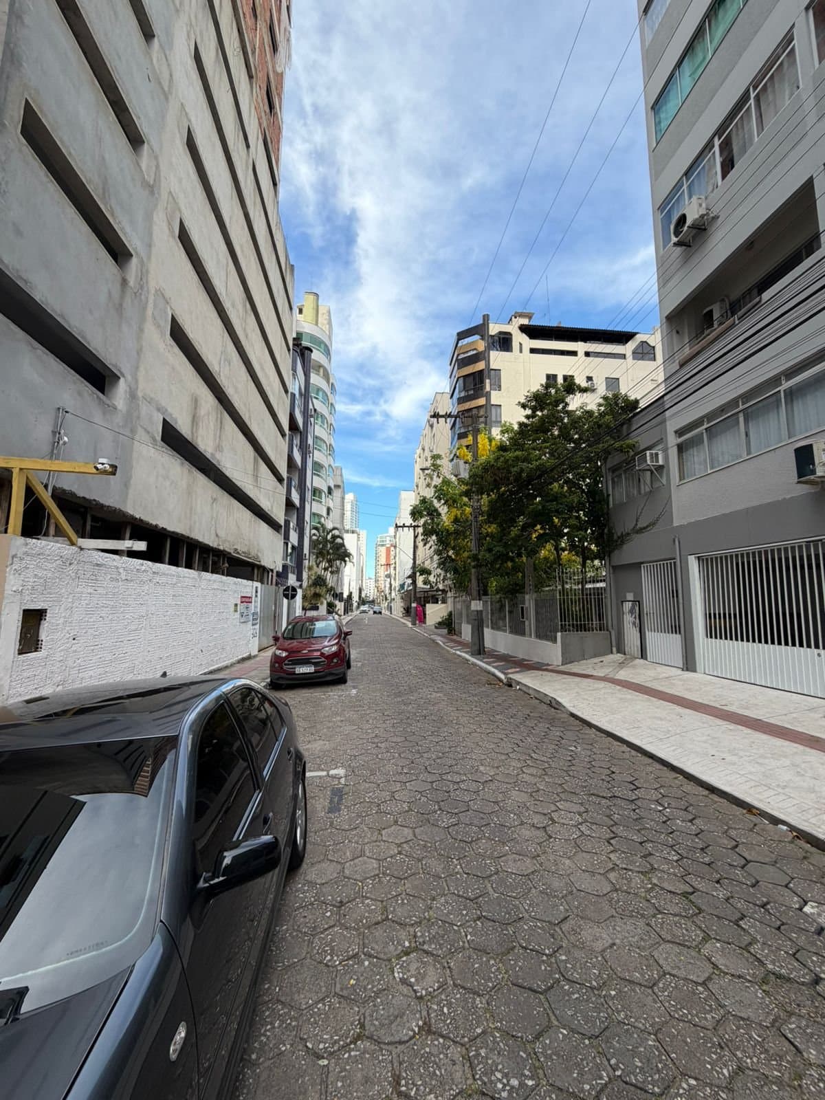 Sala Comercial 60 m² em Bal. Camboriú