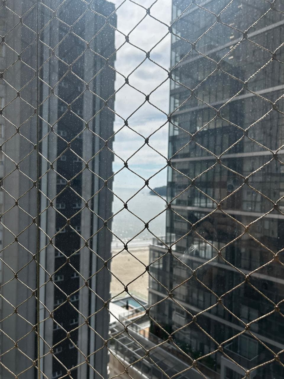 Apartamento de 3 quartos com 3 suítes e 128 m² em Bal. Camboriú