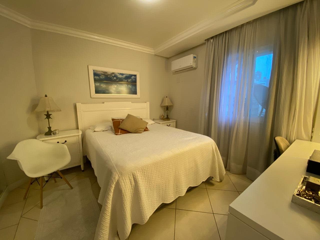 Apartamento de 3 quartos com 1 suíte e 119 m² em Bal. Camboriú