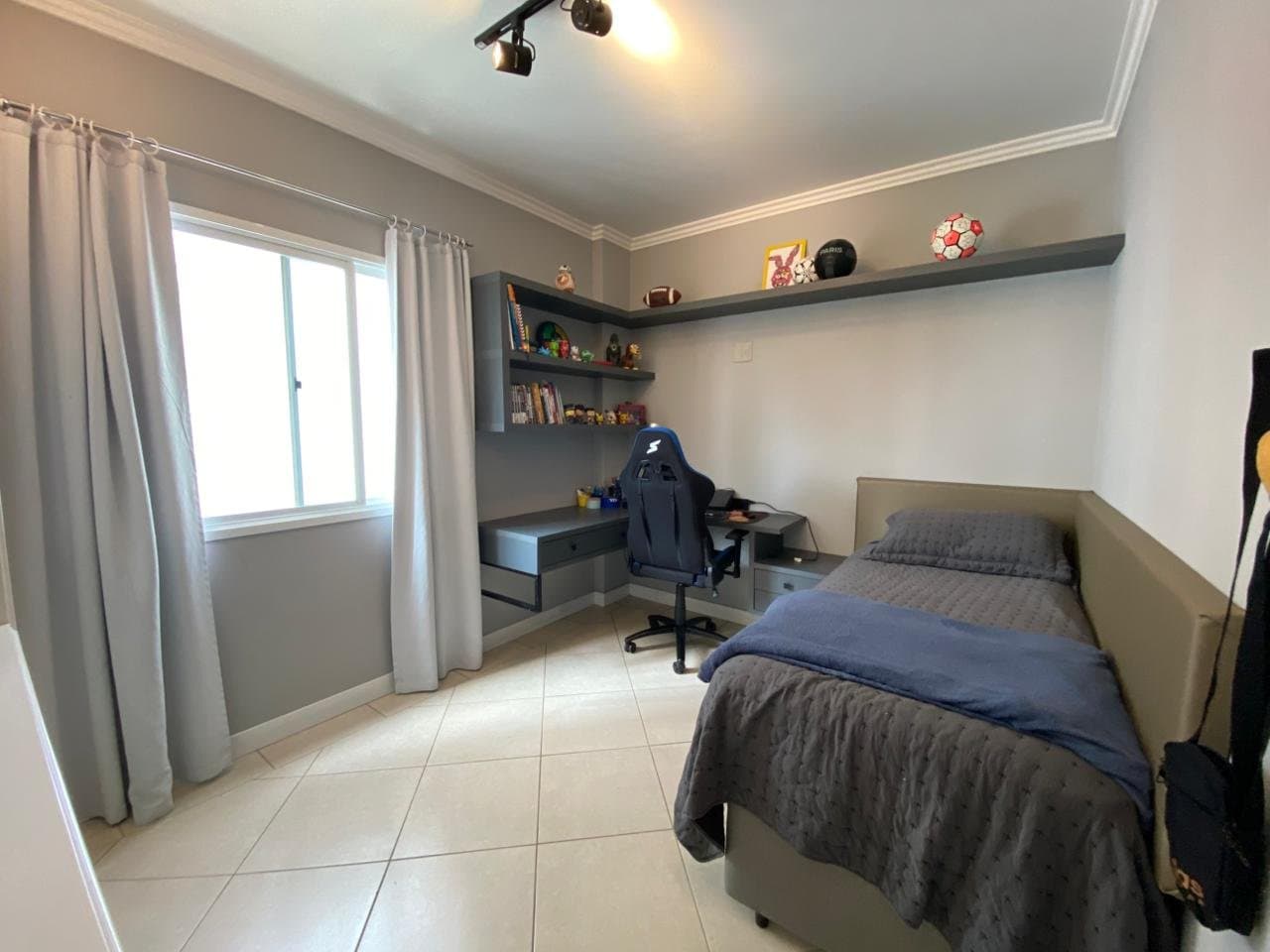 Apartamento de 3 quartos com 1 suíte e 119 m² em Bal. Camboriú