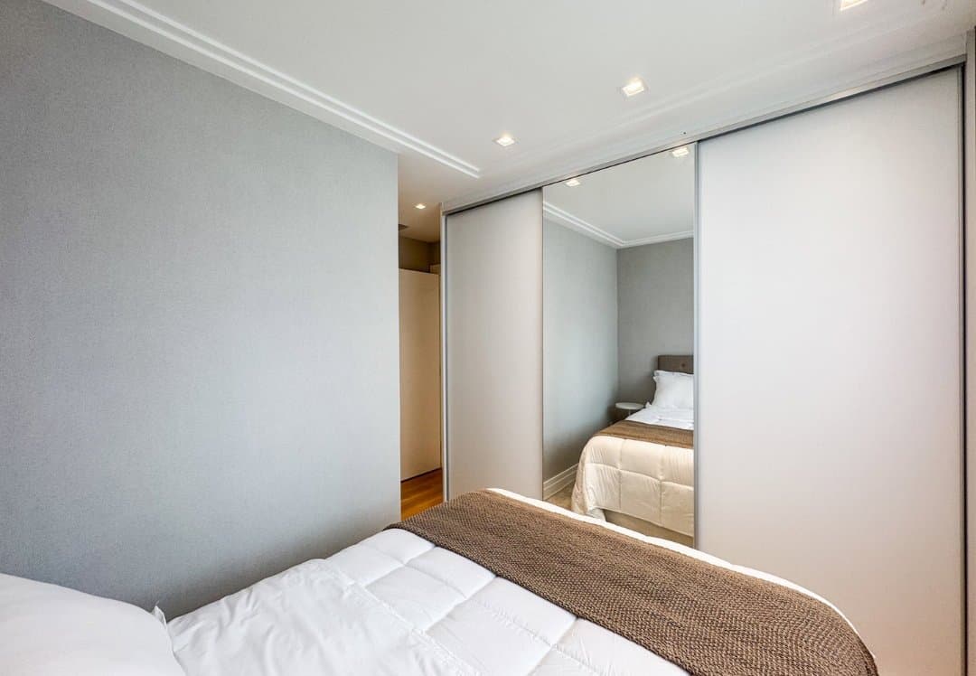Apartamento de 4 quartos com 2 suítes e 132 m² em Bal. Camboriú