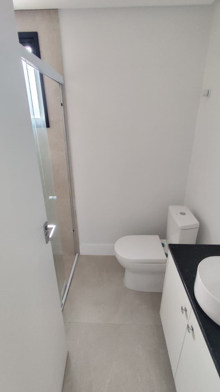 Apartamento de 2 quartos com 1 suíte e 60 m² em Bal. Camboriú