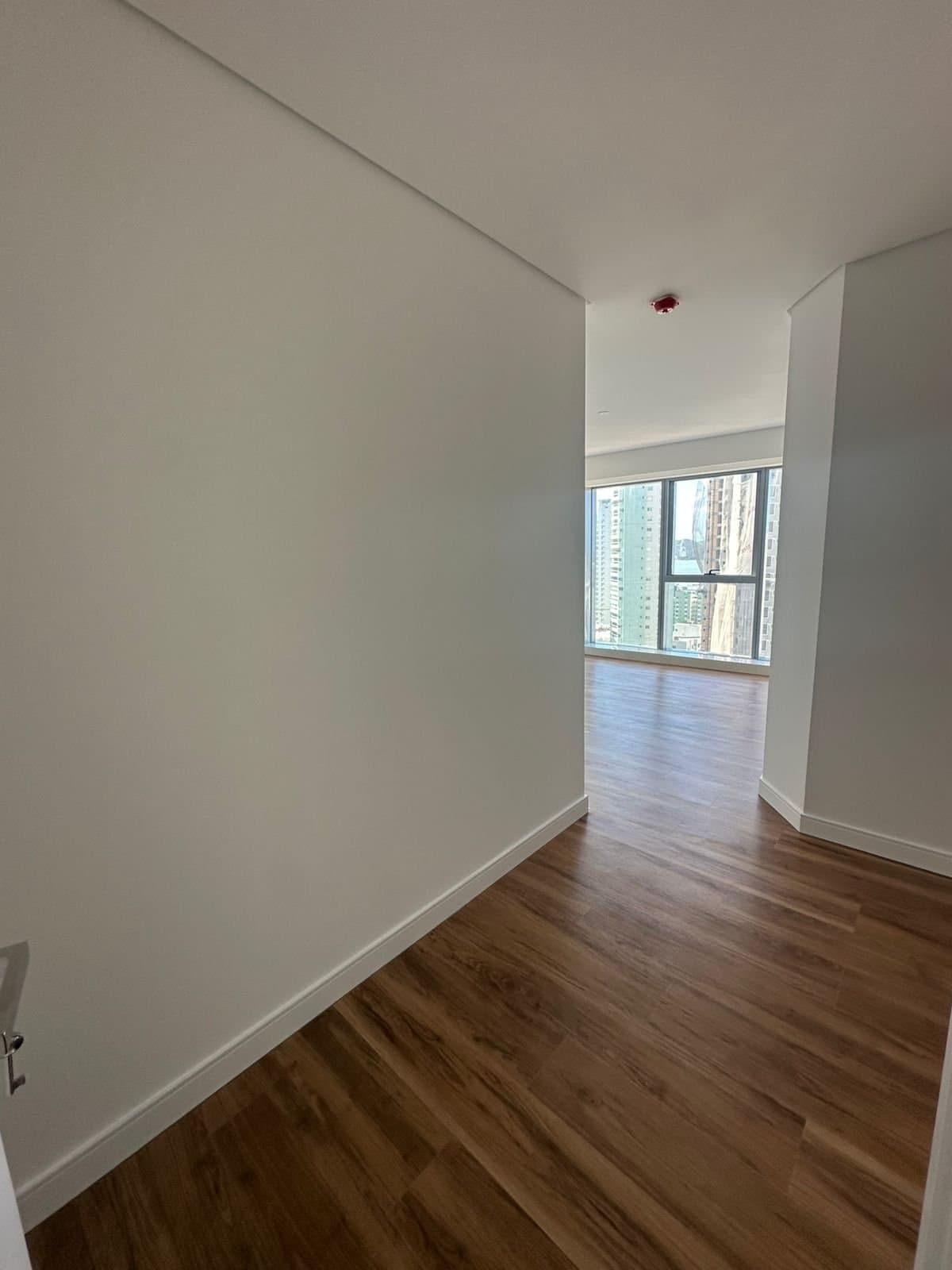 Apartamento de 4 quartos com 4 suítes e 165 m² em Bal. Camboriú