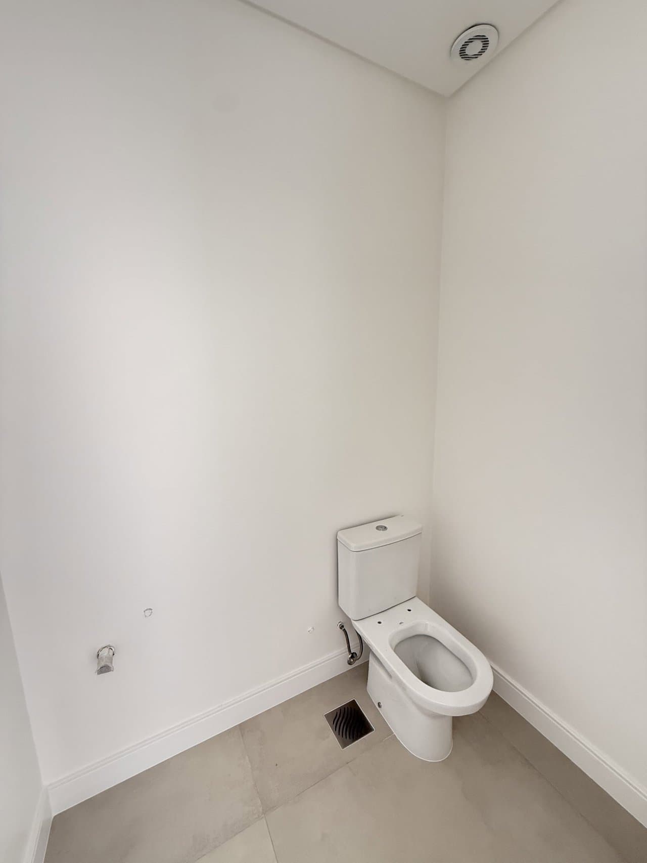 Apartamento de 4 quartos com 2 suítes e 151 m² em Bal. Camboriú