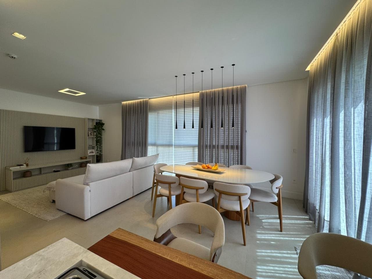 Differentiated de 3 quartos com 3 suítes e 283 m² em Bal. Camboriú