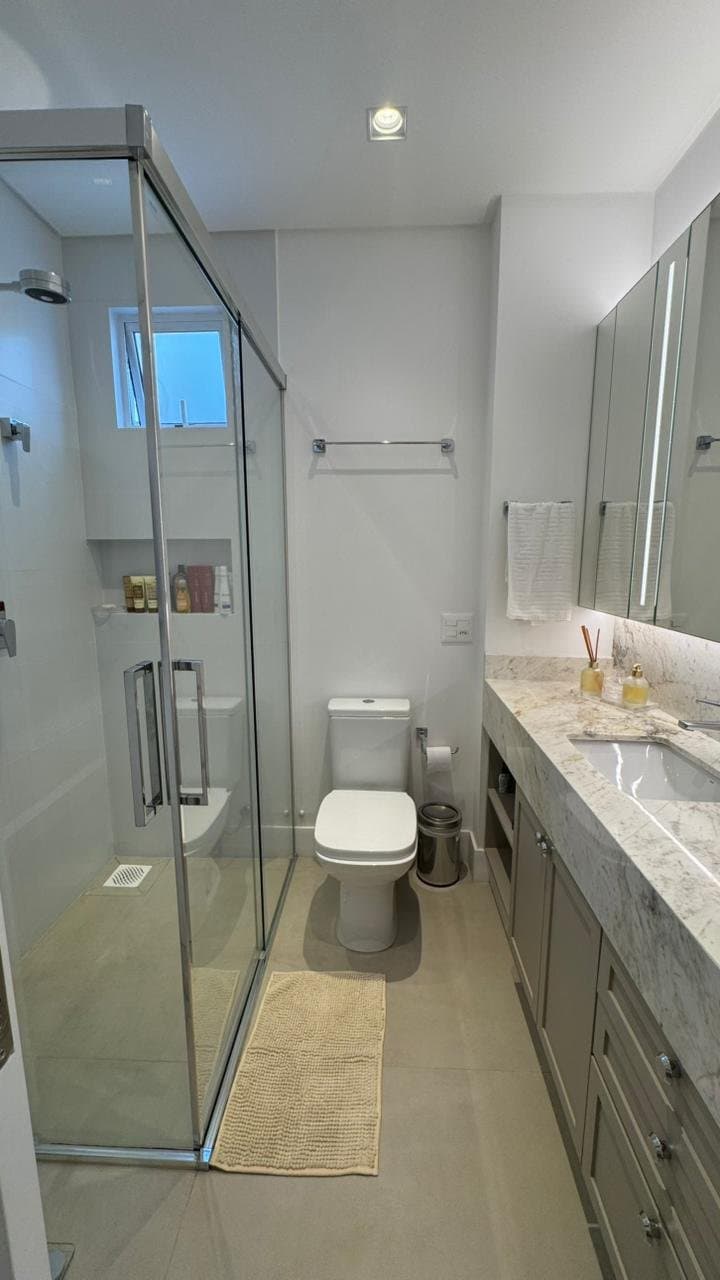 Differentiated de 3 quartos com 3 suítes e 283 m² em Bal. Camboriú