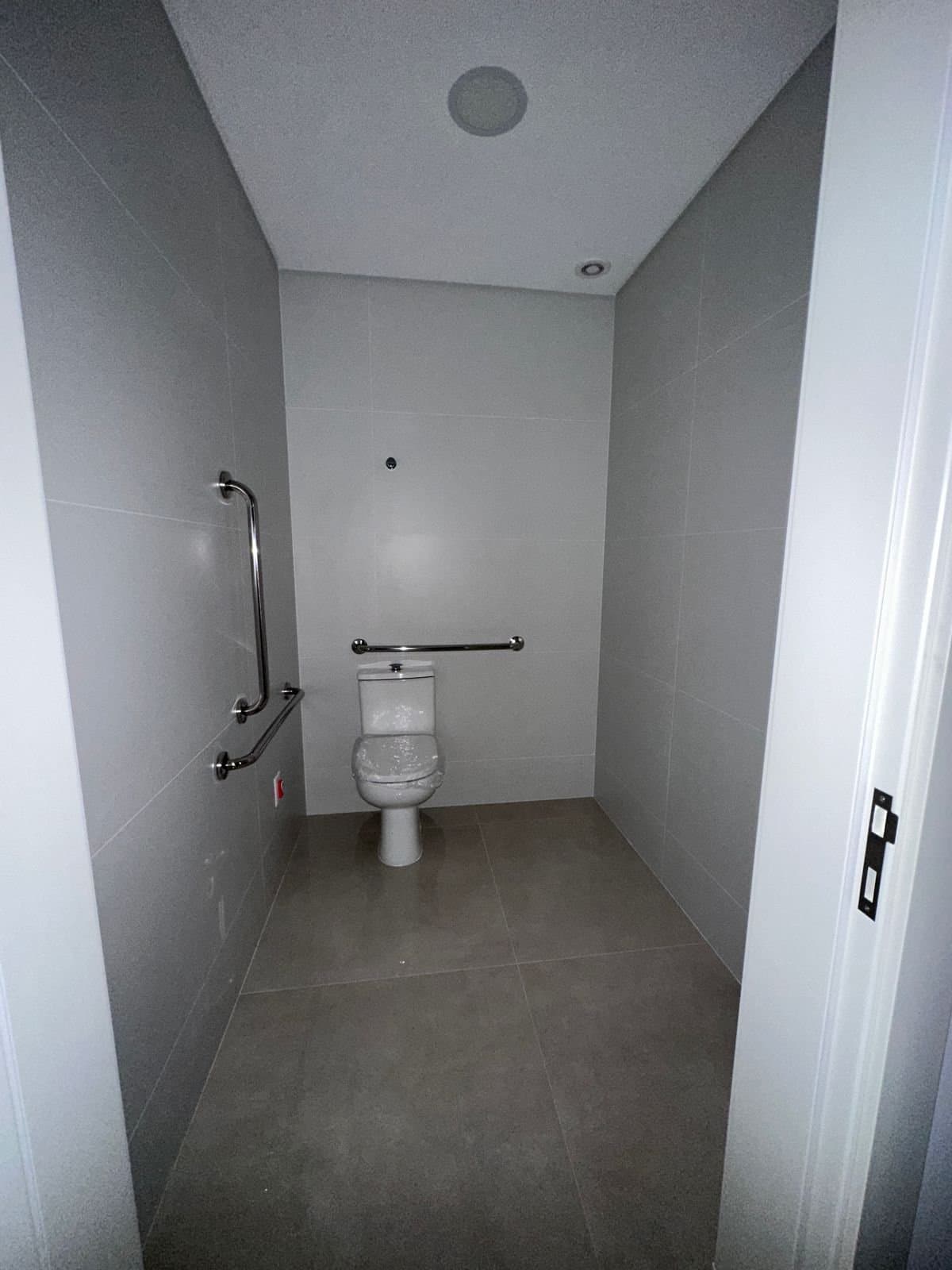 Sala Comercial 304 m² em Bal. Camboriú