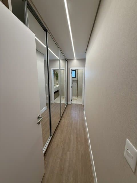 Apartamento de 3 quartos com 3 suítes e 120 m² em Bal. Camboriú