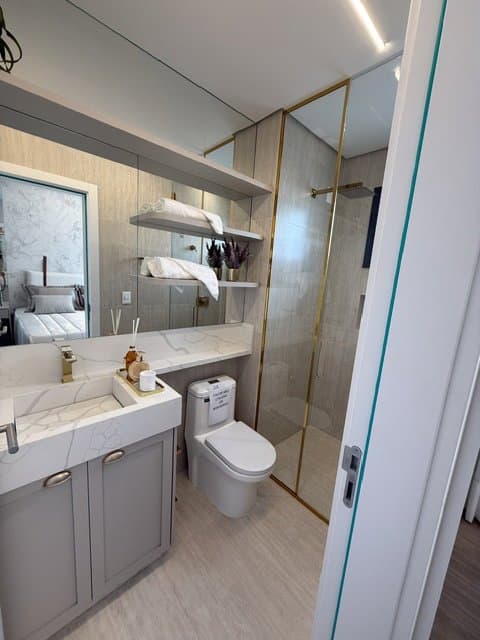 Apartamento de 3 quartos com 3 suítes e 120 m² em Bal. Camboriú