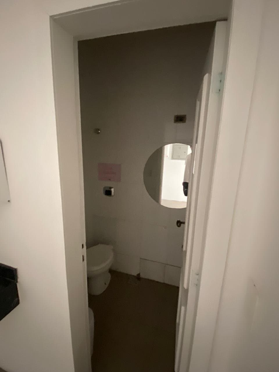 Sala Comercial 56 m² em Bal. Camboriú