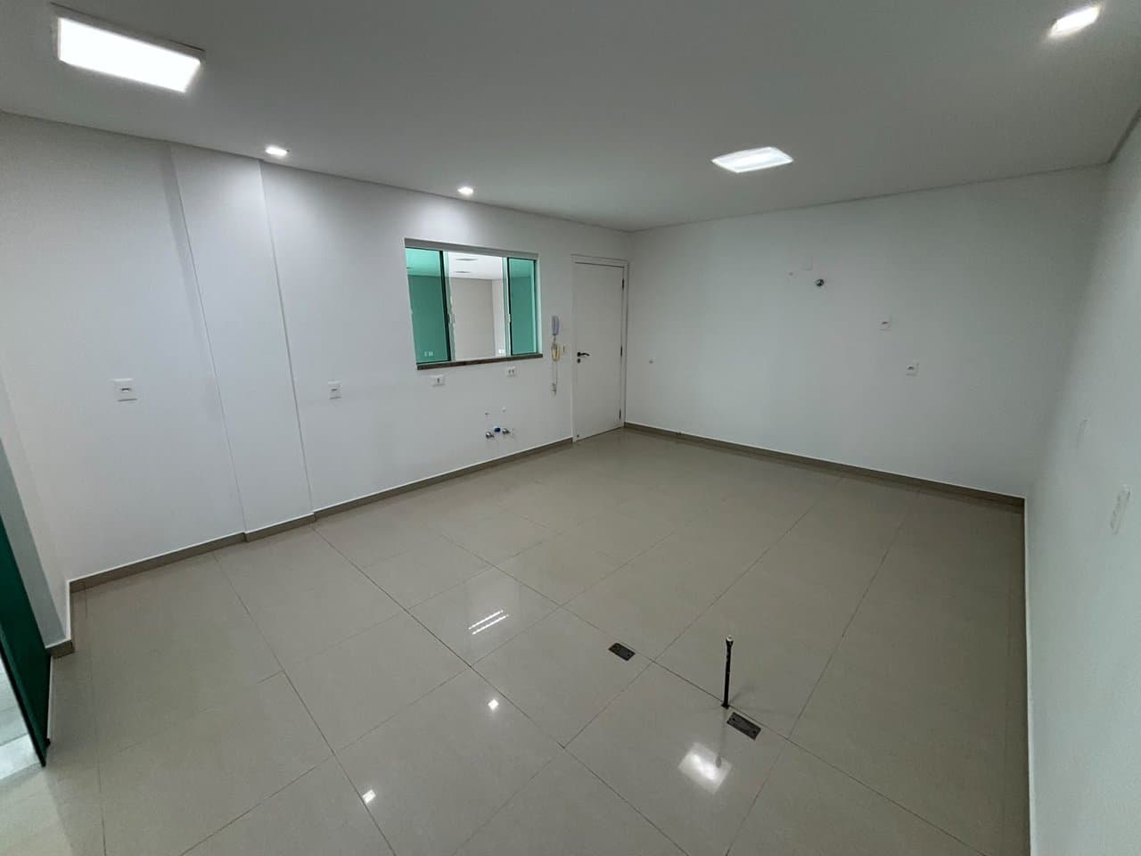 Casa de 6 quartos com 5 suítes e 497 m² em Bal. Camboriú