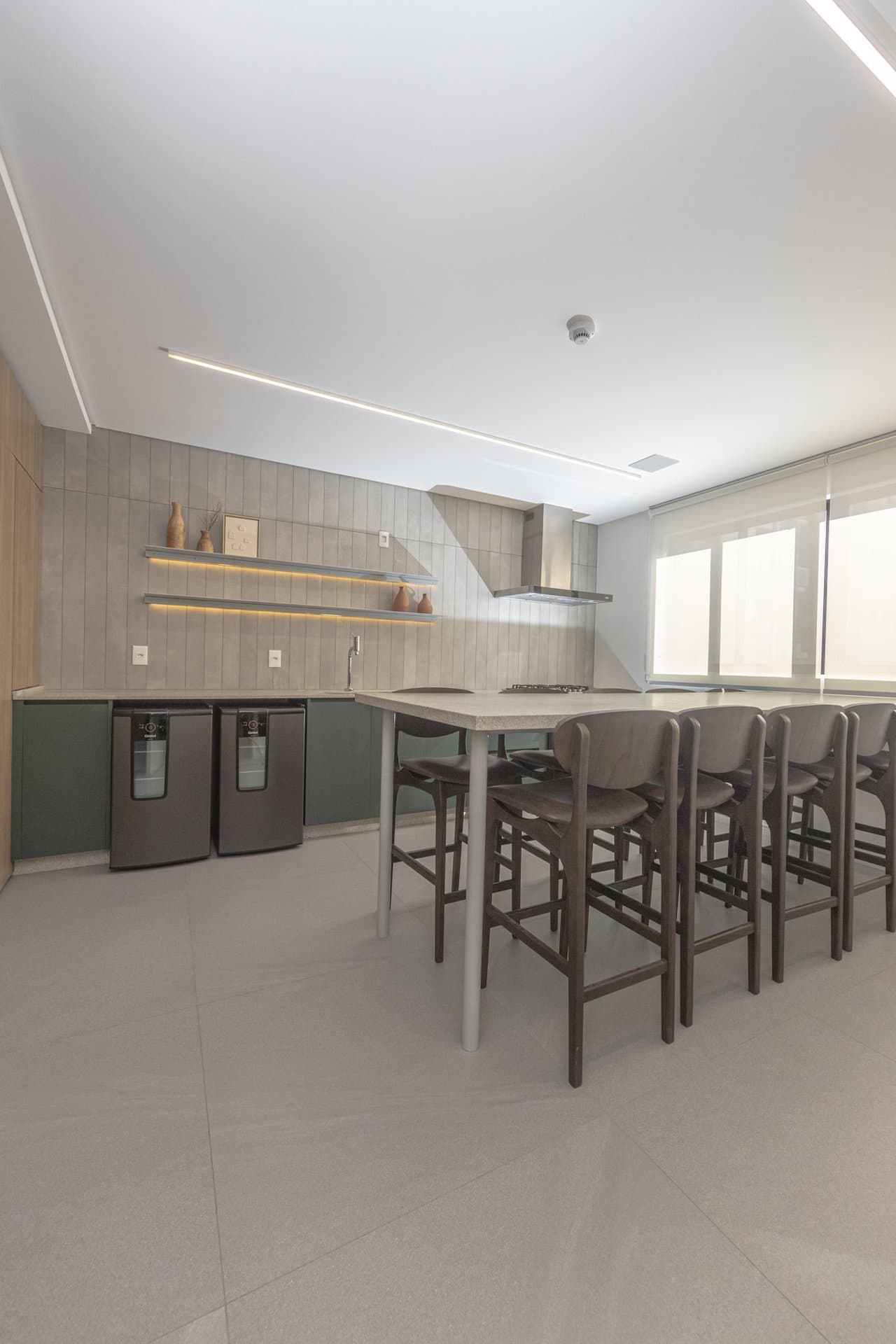 Apartamento de 4 quartos com 4 suítes e 135 m² em Bal. Camboriú