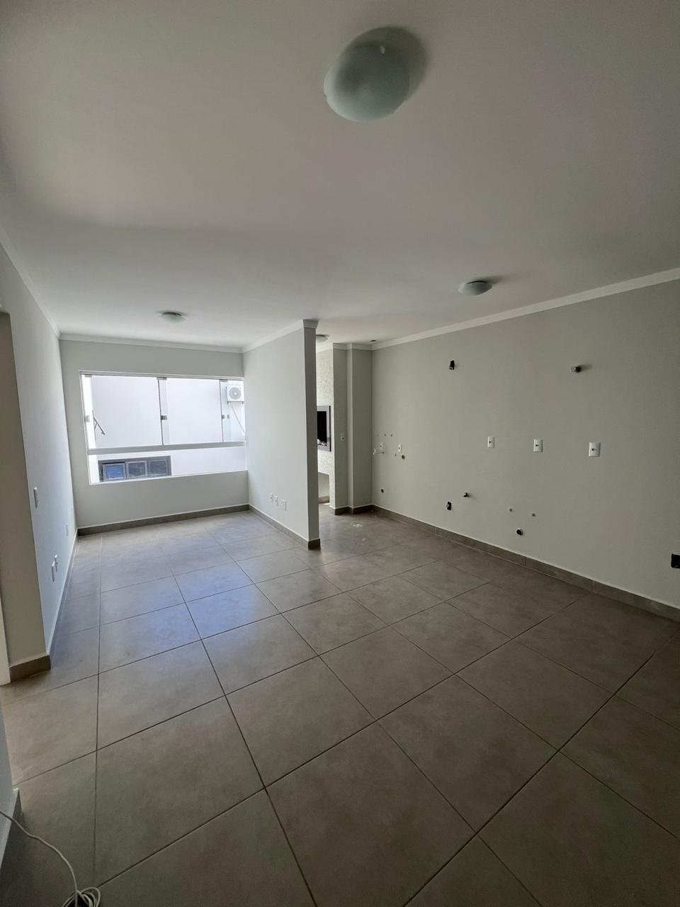 Apartamento de 2 quartos com 2 suítes e 60 m² em Bal. Camboriú