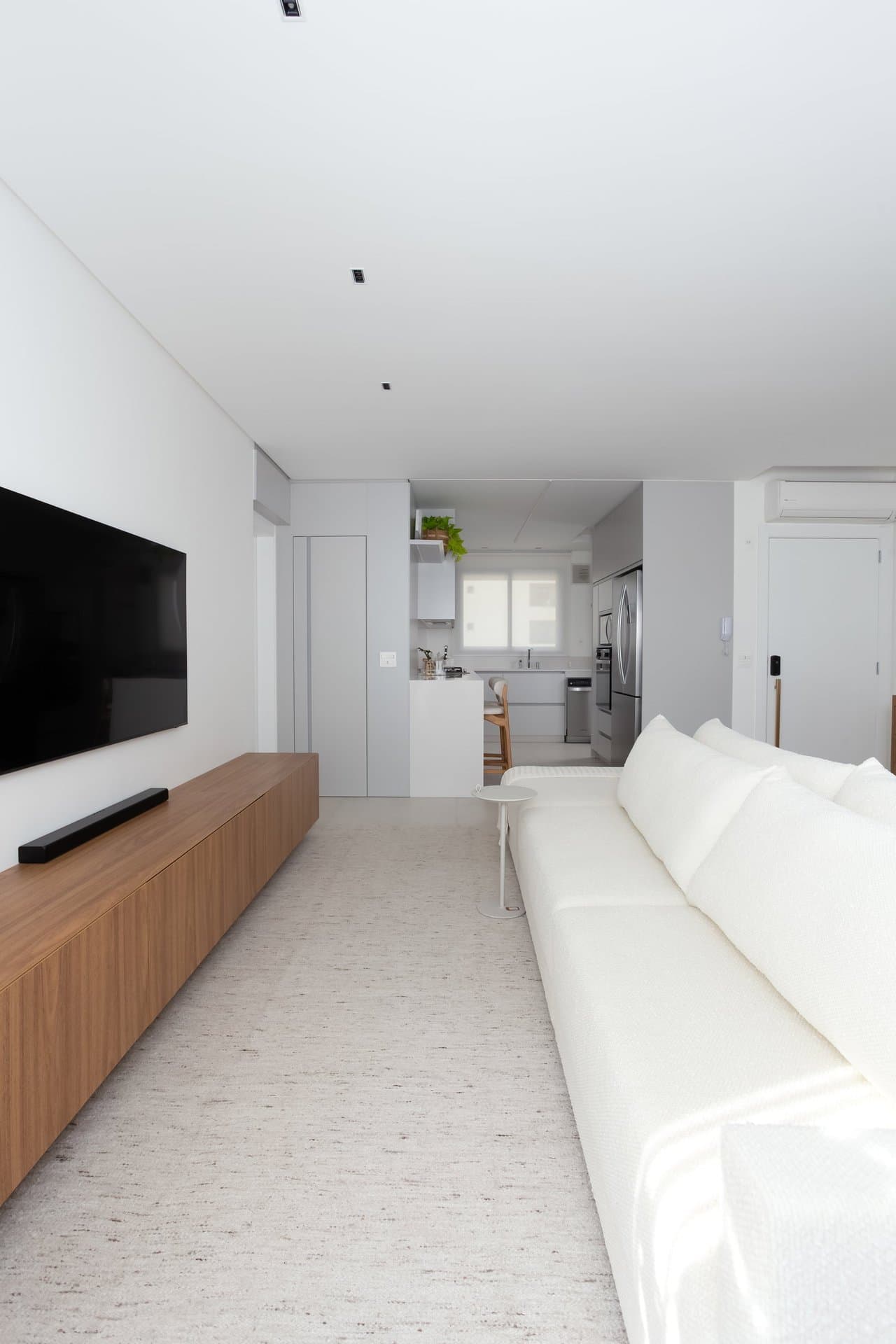 Apartamento de 3 quartos com 3 suítes e 122 m² em Bal. Camboriú