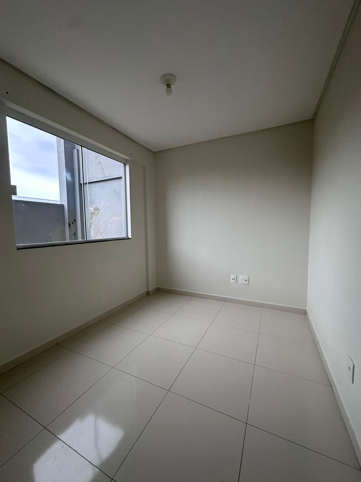 Apartamento de 2 quartos com 1 suíte e 86 m² em Bal. Camboriú