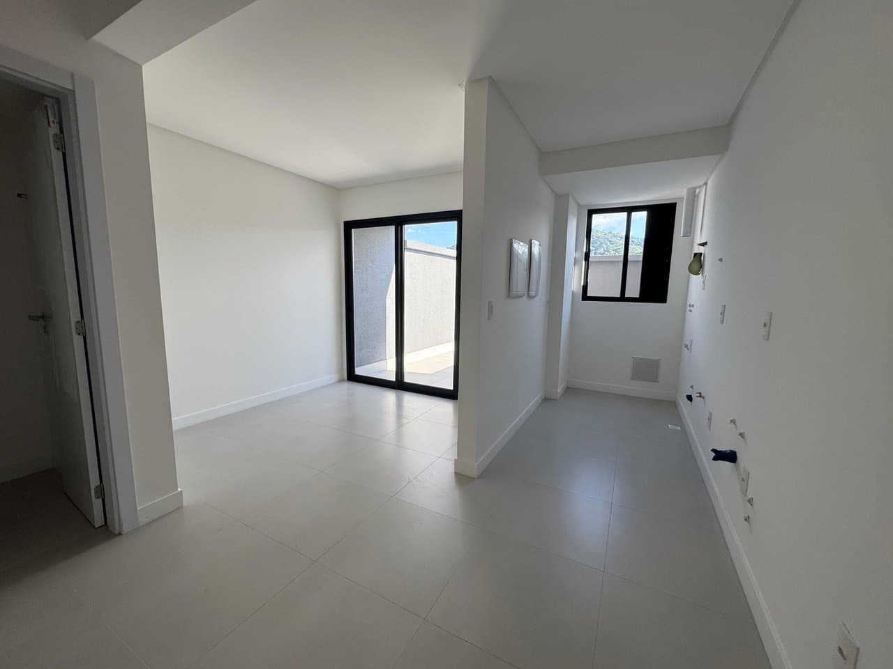 Apartamento de 1 quarto e 70 m² em Bal. Camboriú