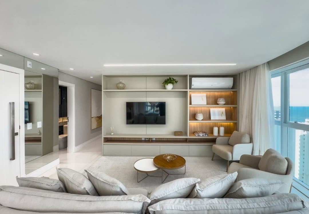 Apartamento de 4 quartos com 2 suítes e 132 m² em Bal. Camboriú