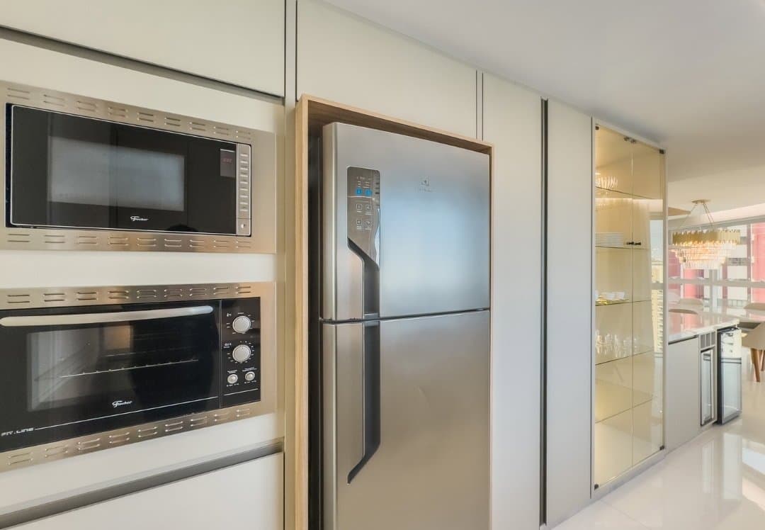 Apartamento de 4 quartos com 2 suítes e 132 m² em Bal. Camboriú