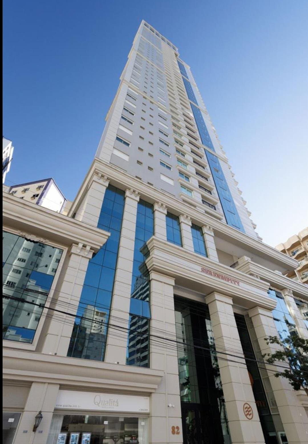 Sala Comercial 61 m² em Bal. Camboriú