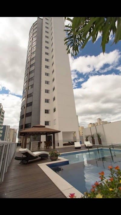Apartamento de 4 quartos com 4 suítes e 150 m² em Bal. Camboriú