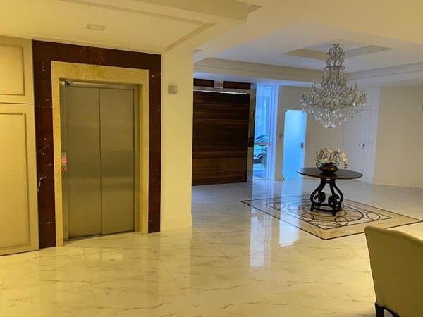 Apartamento de 4 quartos com 4 suítes e 150 m² em Bal. Camboriú