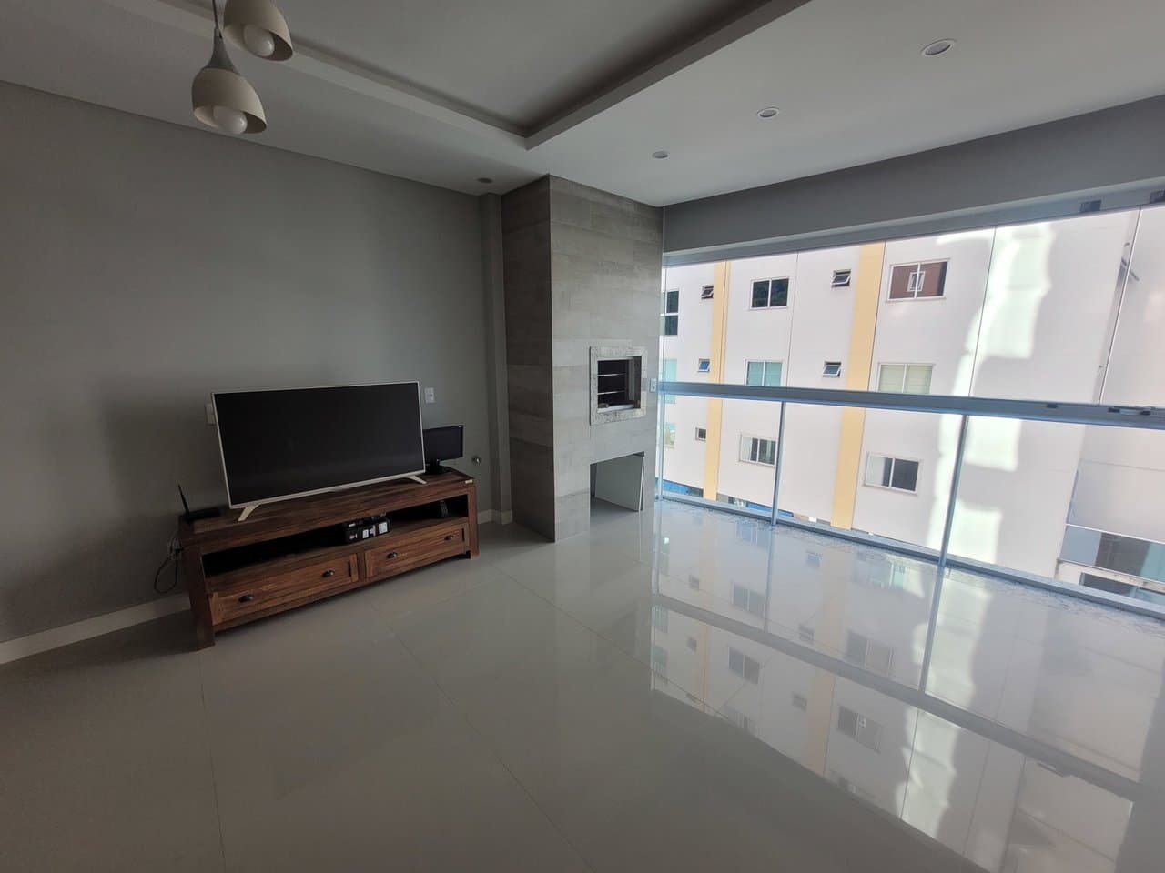 Apartamento de 4 quartos com 4 suítes e 134 m² em Bal. Camboriú