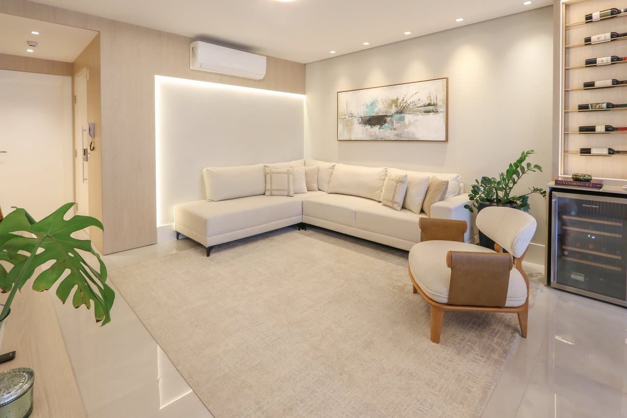 Apartamento de 4 quartos com 4 suítes e 148 m² em Bal. Camboriú