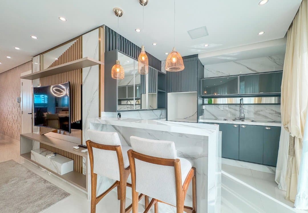 Apartamento de 3 quartos com 3 suítes e 139 m² em Bal. Camboriú