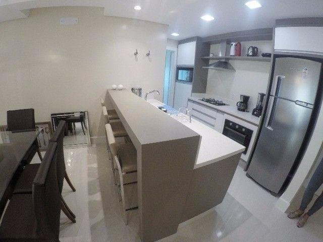 Apartamento de 3 quartos com 3 suítes e 117 m² em Bal. Camboriú