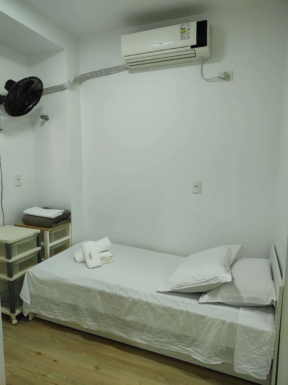 Apartamento de 3 quartos com 2 suítes e 205 m² em Bal. Camboriú