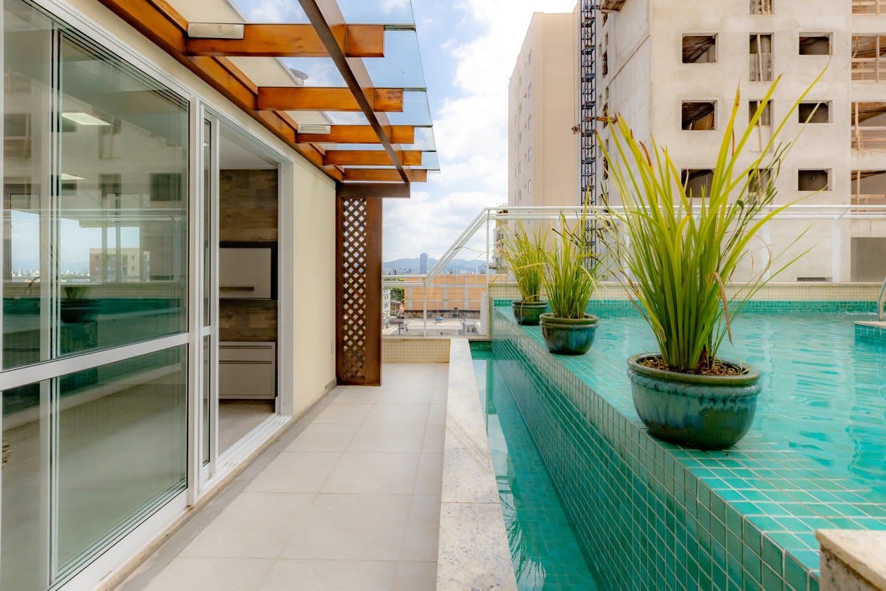 Differentiated de 3 quartos com 3 suítes e 352 m² em Bal. Camboriú
