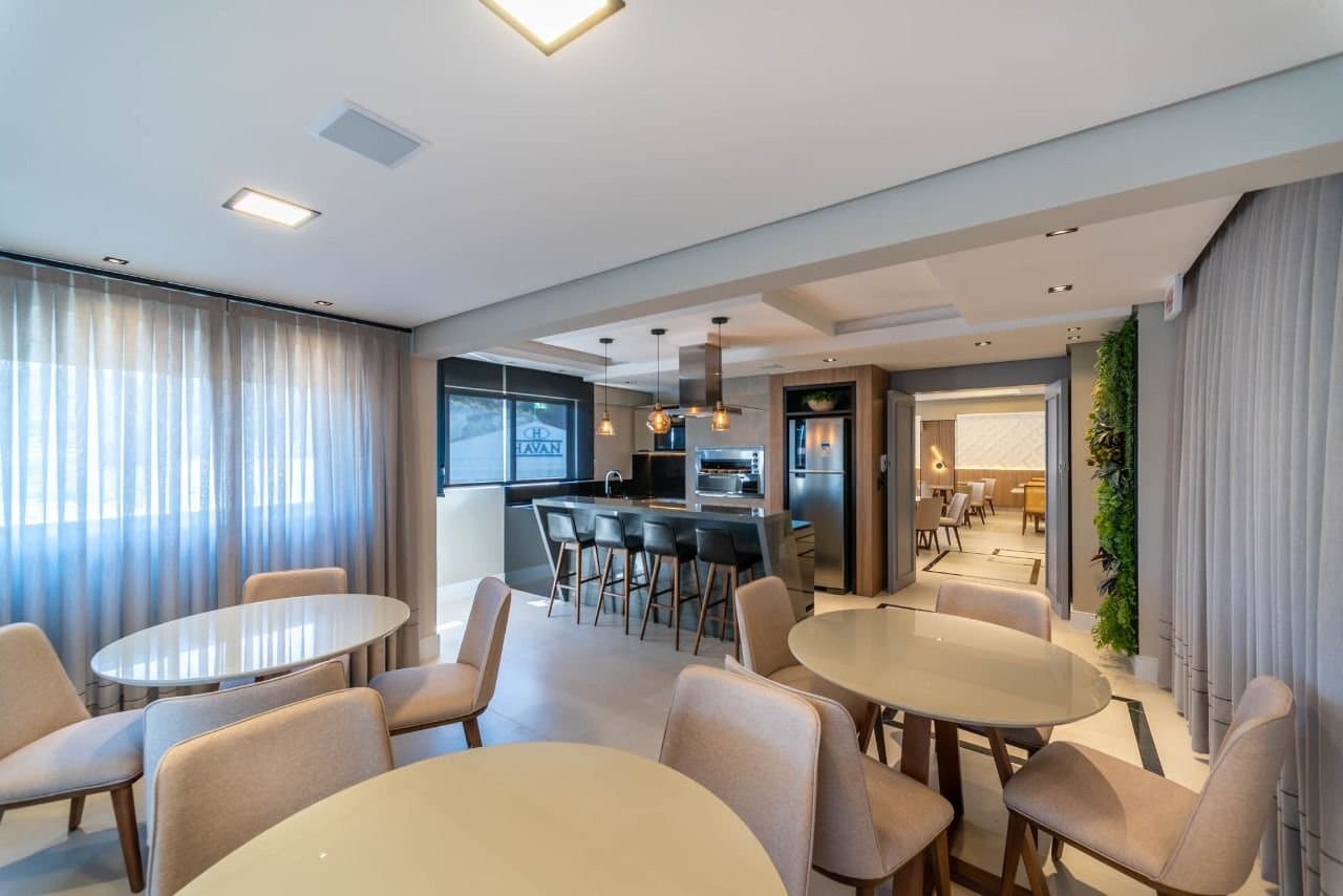 Apartamento de 2 quartos com 1 suíte e 69 m² em Bal. Camboriú