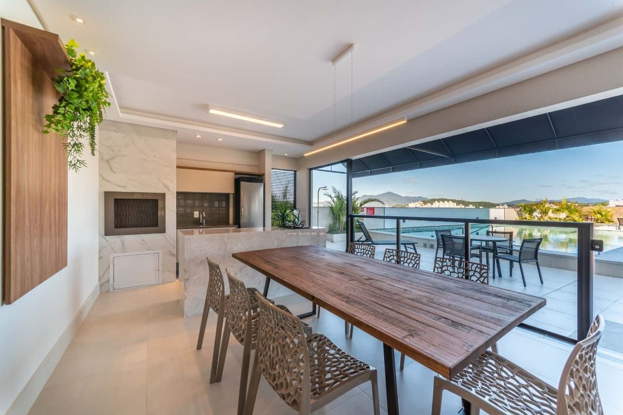 Apartamento de 2 quartos com 1 suíte e 69 m² em Bal. Camboriú