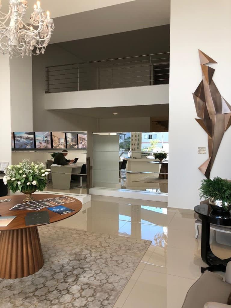 Sala Comercial 227 m² em Bal. Camboriú