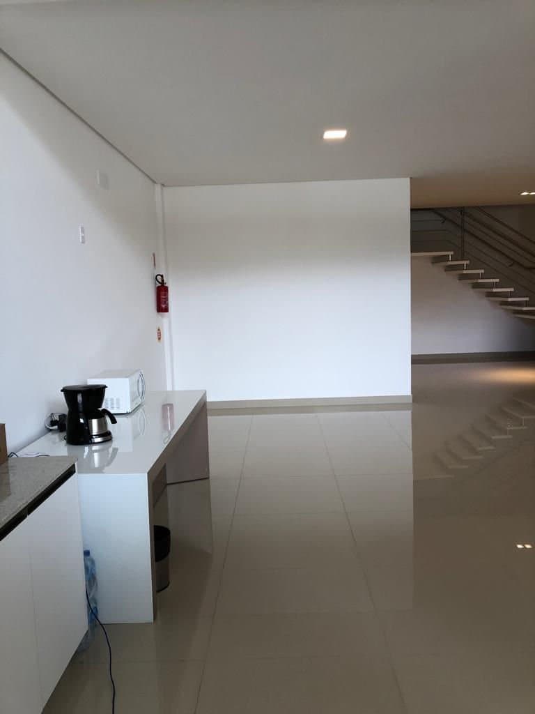 Sala Comercial 227 m² em Bal. Camboriú