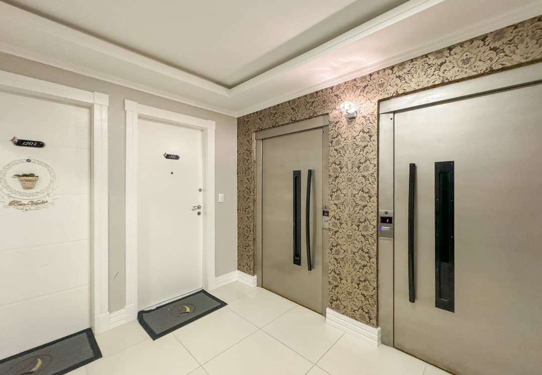 Apartamento de 3 quartos com 1 suíte e 126 m² em Bal. Camboriú