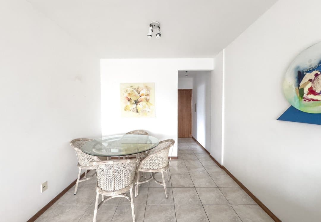 Apartamento de 3 quartos com 1 suíte e 126 m² em Bal. Camboriú
