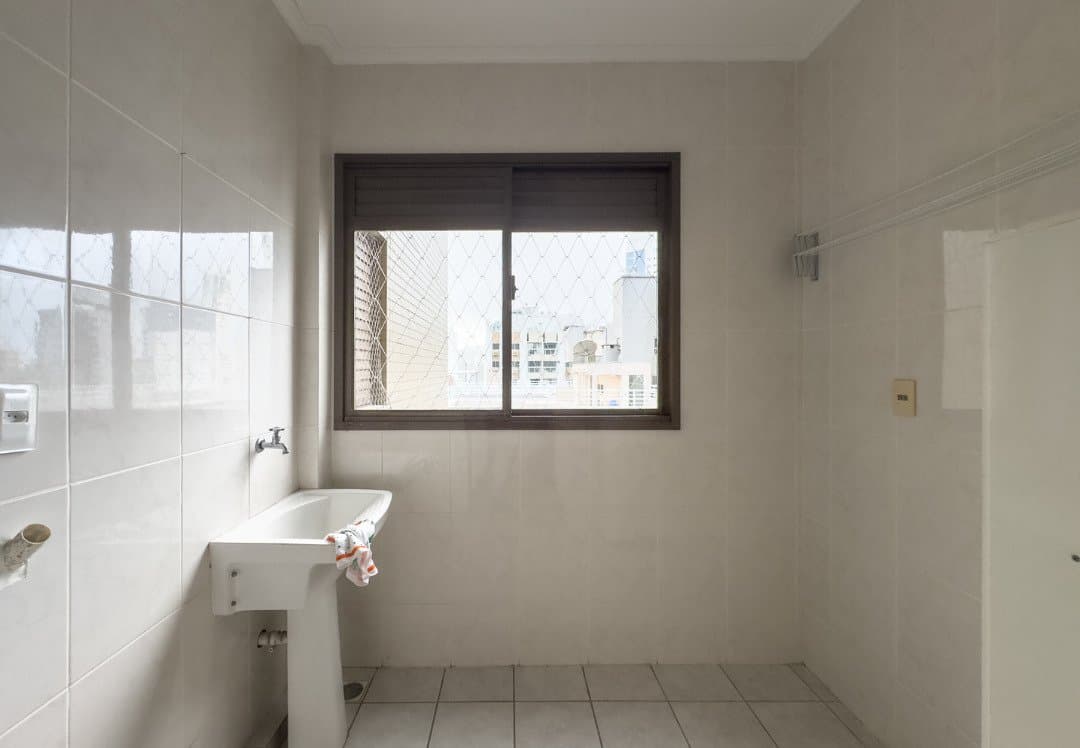Apartamento de 3 quartos com 1 suíte e 126 m² em Bal. Camboriú