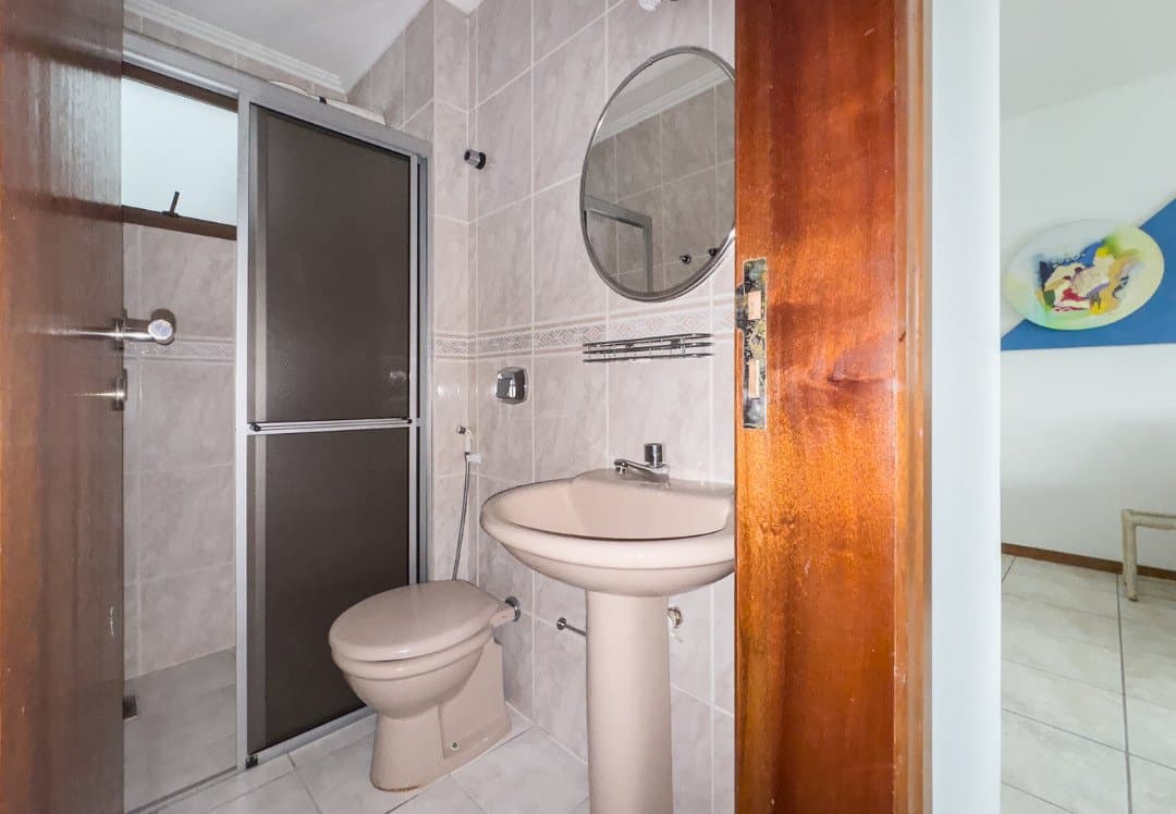 Apartamento de 3 quartos com 1 suíte e 126 m² em Bal. Camboriú
