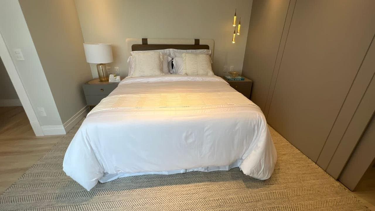Apartamento de 4 quartos com 4 suítes e 297 m² em Bal. Camboriú
