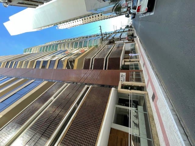 Apartamento de 3 quartos com 3 suítes e 223 m² em Bal. Camboriú