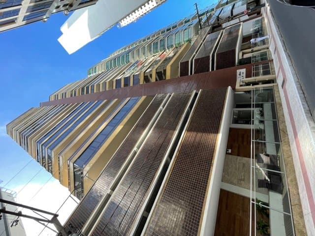 Apartamento de 3 quartos com 3 suítes e 223 m² em Bal. Camboriú
