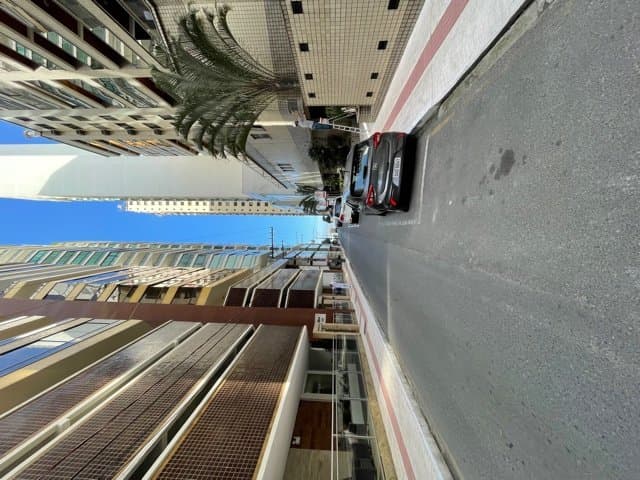 Apartamento de 3 quartos com 3 suítes e 223 m² em Bal. Camboriú